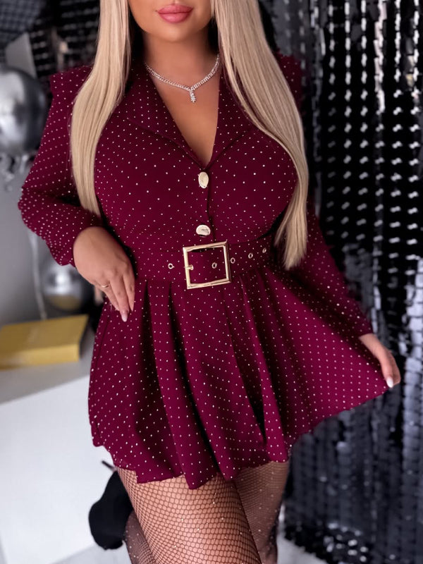 Sukienka damska z klapami i kryształkami z paskiem