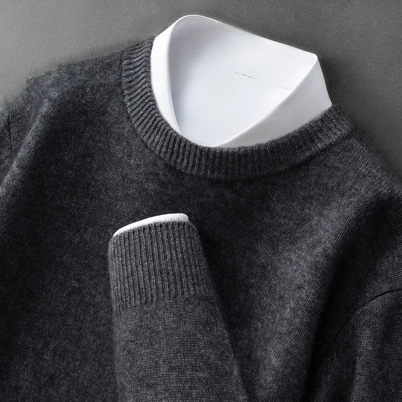 Klasyczny sweter męski z okrągłym dekoltem
